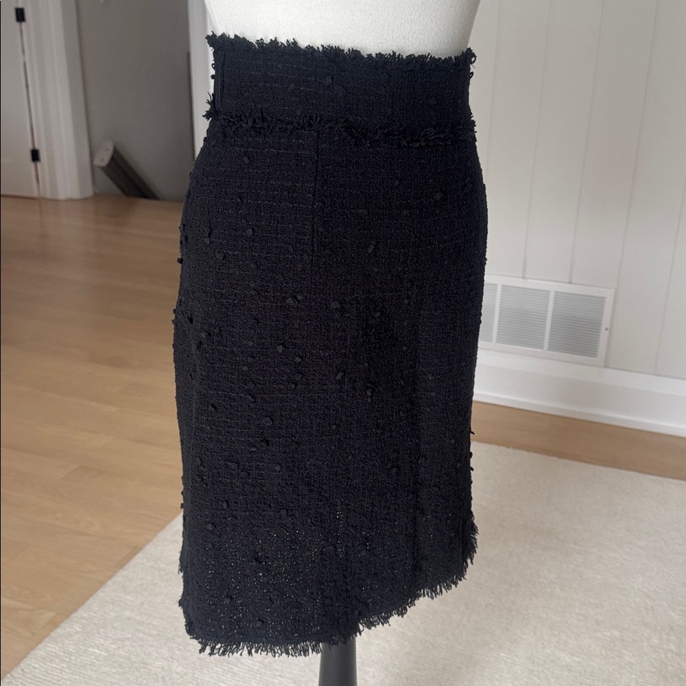 Oscar de la Renta Black Bouclé Fringe Wool Skirt Size 6